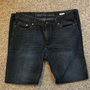 Men’s Calvin Klein dark wash jeans (32x30)